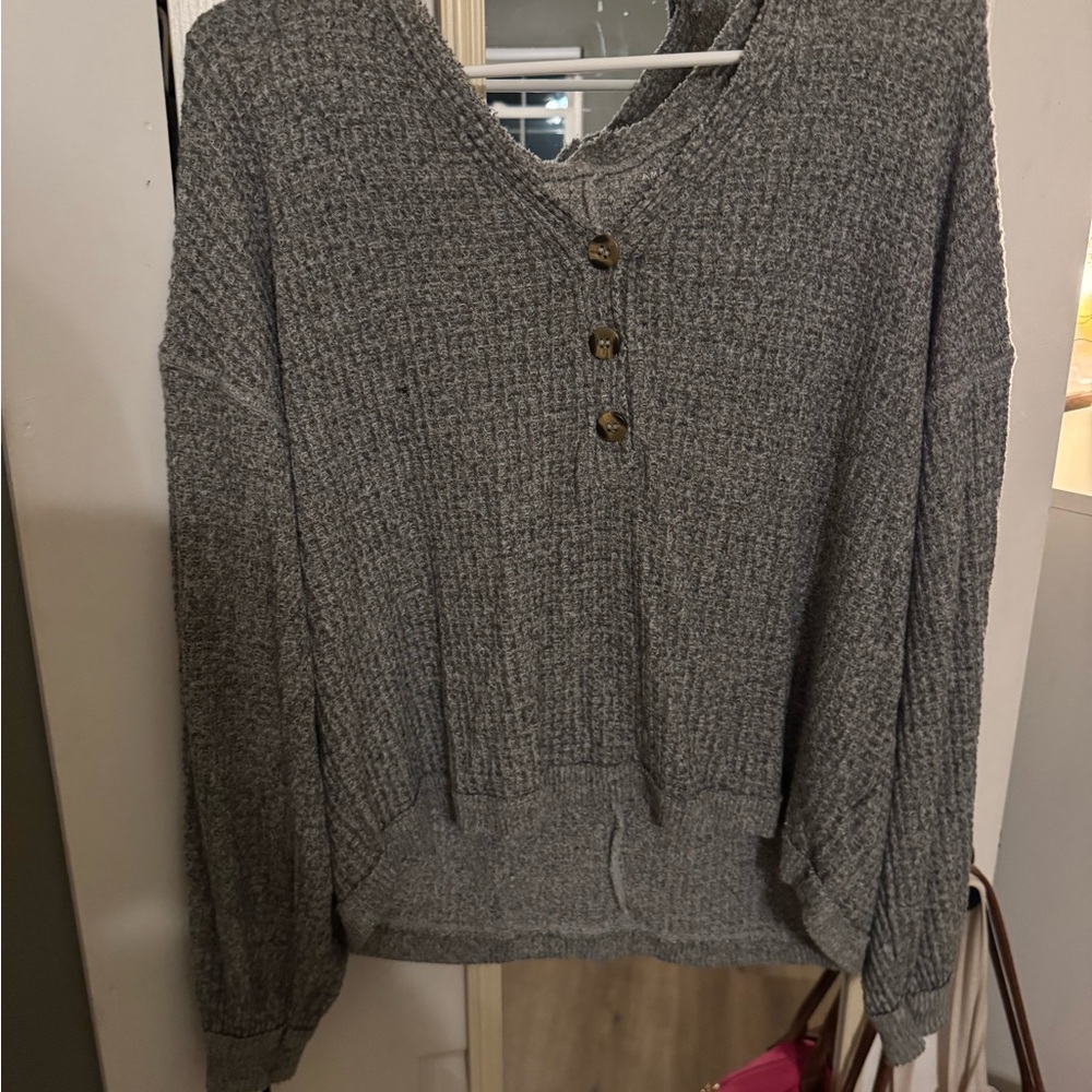 American Eagle Outfitters Gray Long Sleeve Top